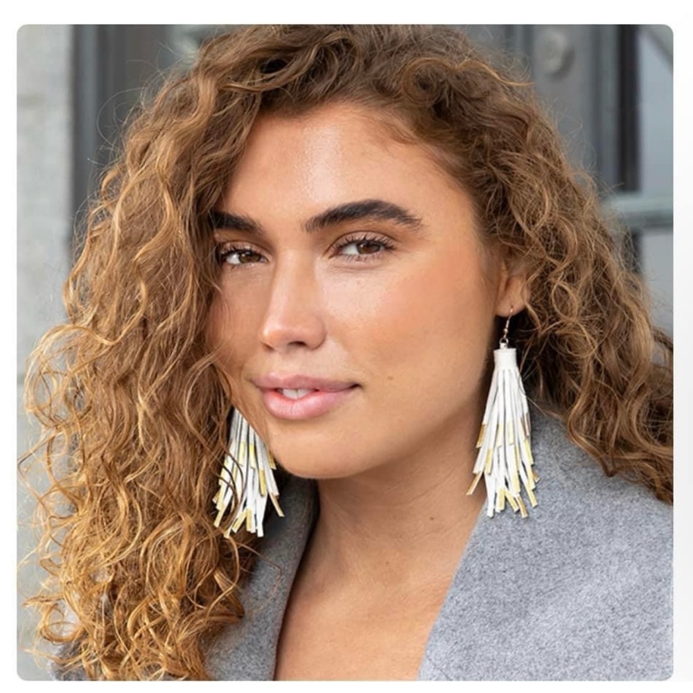 NEW White and Gold Fringe Earrings